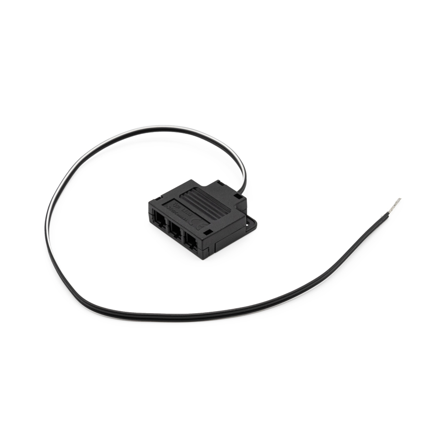LED коннектор-распределитель 0,3 м, с 3 гнездами 