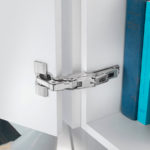 Петля Silentia + Series 200 Key-hole/Snap-on 155 градусов трансформер, с доводчиком, Salice