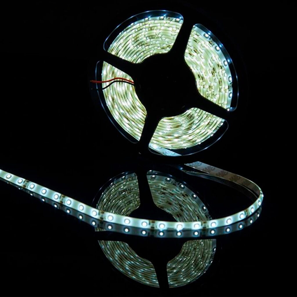 Лента светодиодная 3528, 4,8 Вт/м, IP65, 60 LED/м, свет- белый, 12В, 5мх8мм
